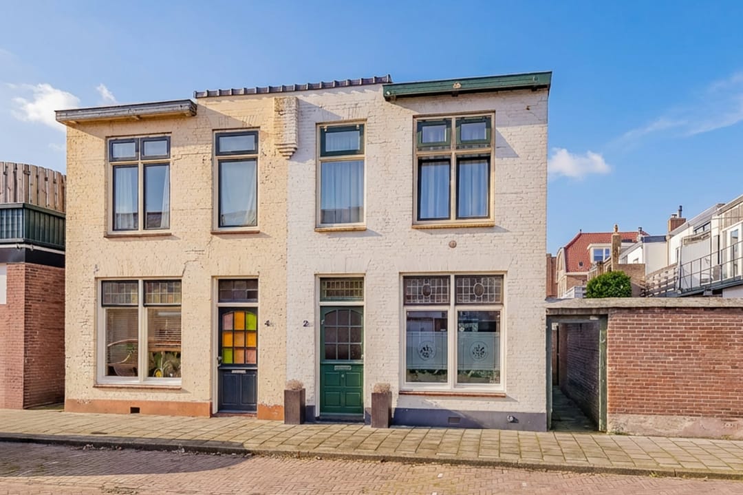 Foto 1 van Van Leeuwenstraat 2