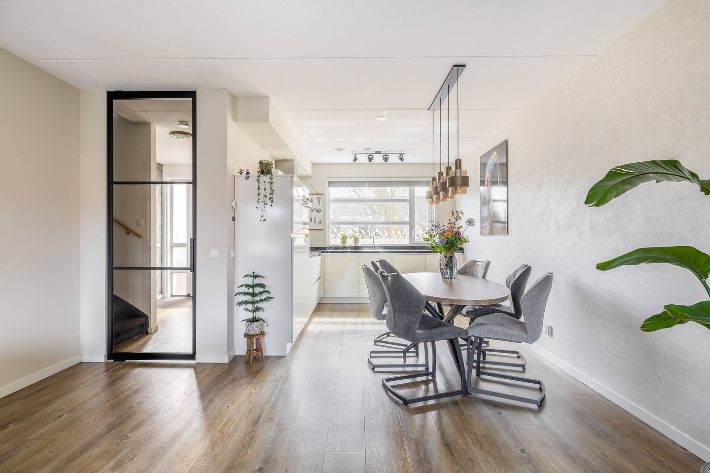 Photo 14 of Koningin Máximalaan 88