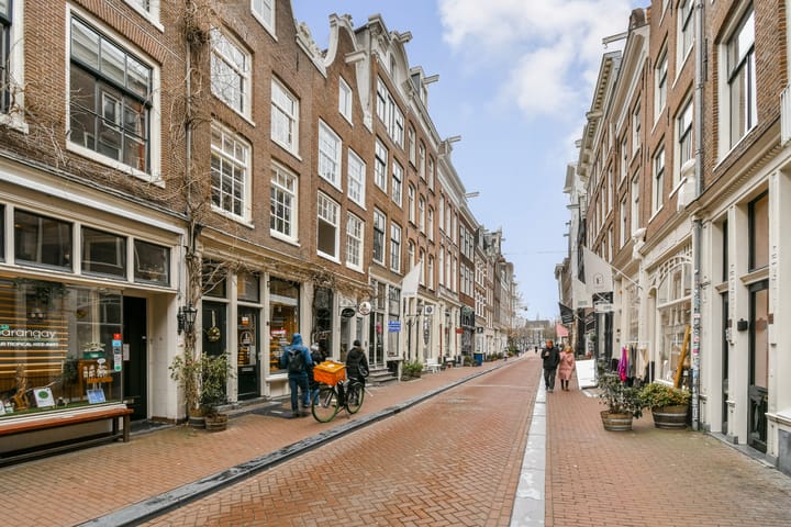Photo 4 of Herenstraat 20-B