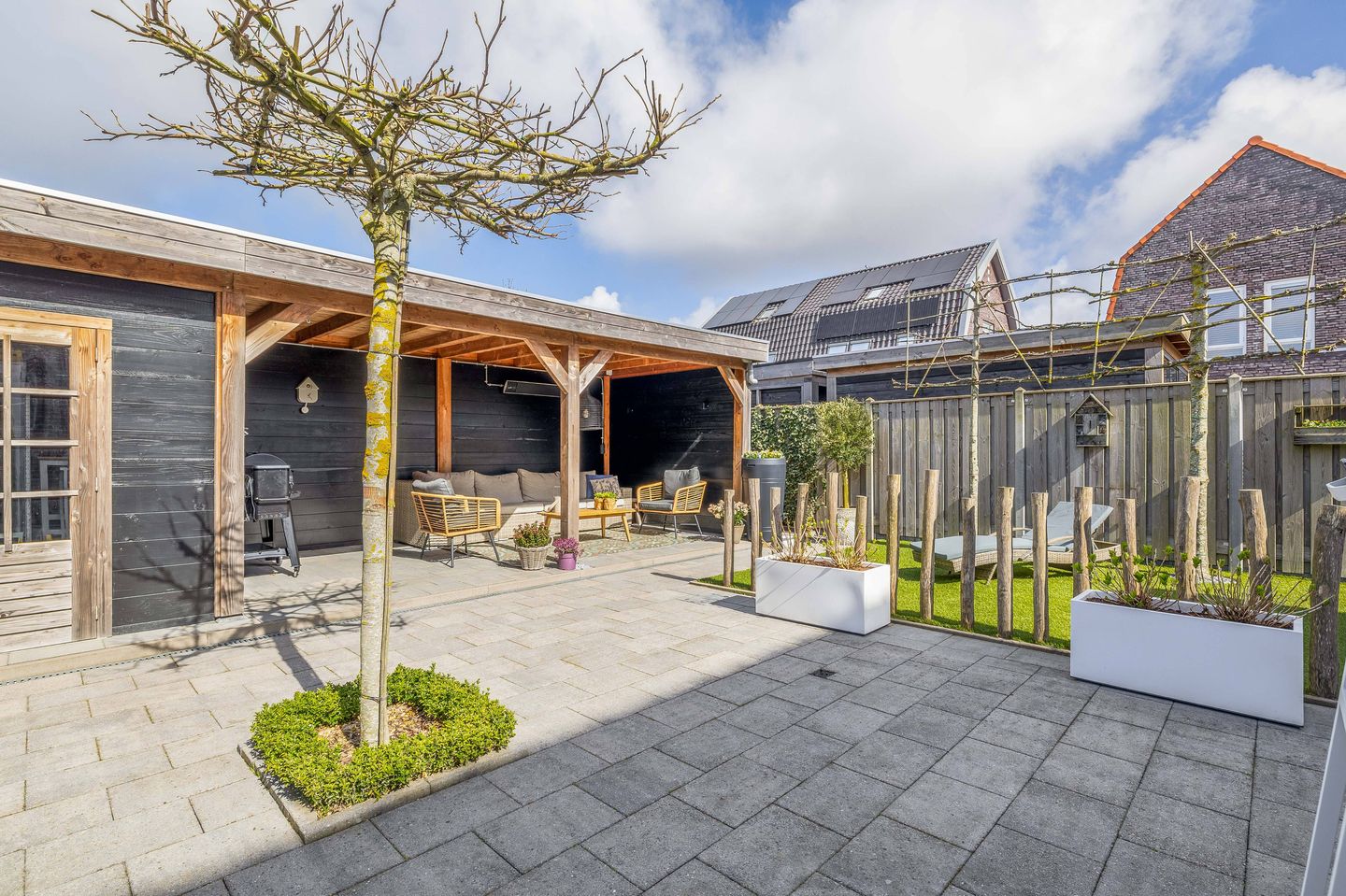 Photo 20 of Koningin Máximalaan 88