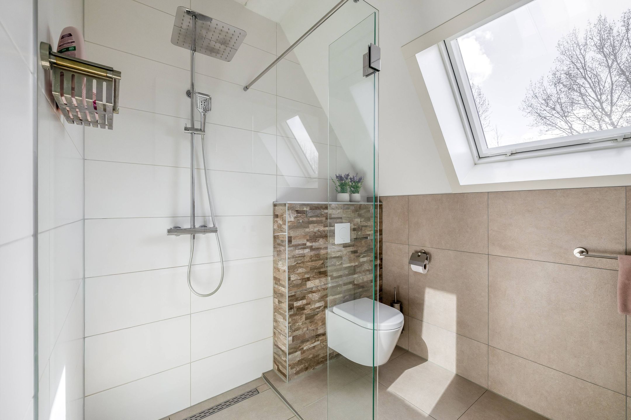 Photo 33 of Koningin Máximalaan 88