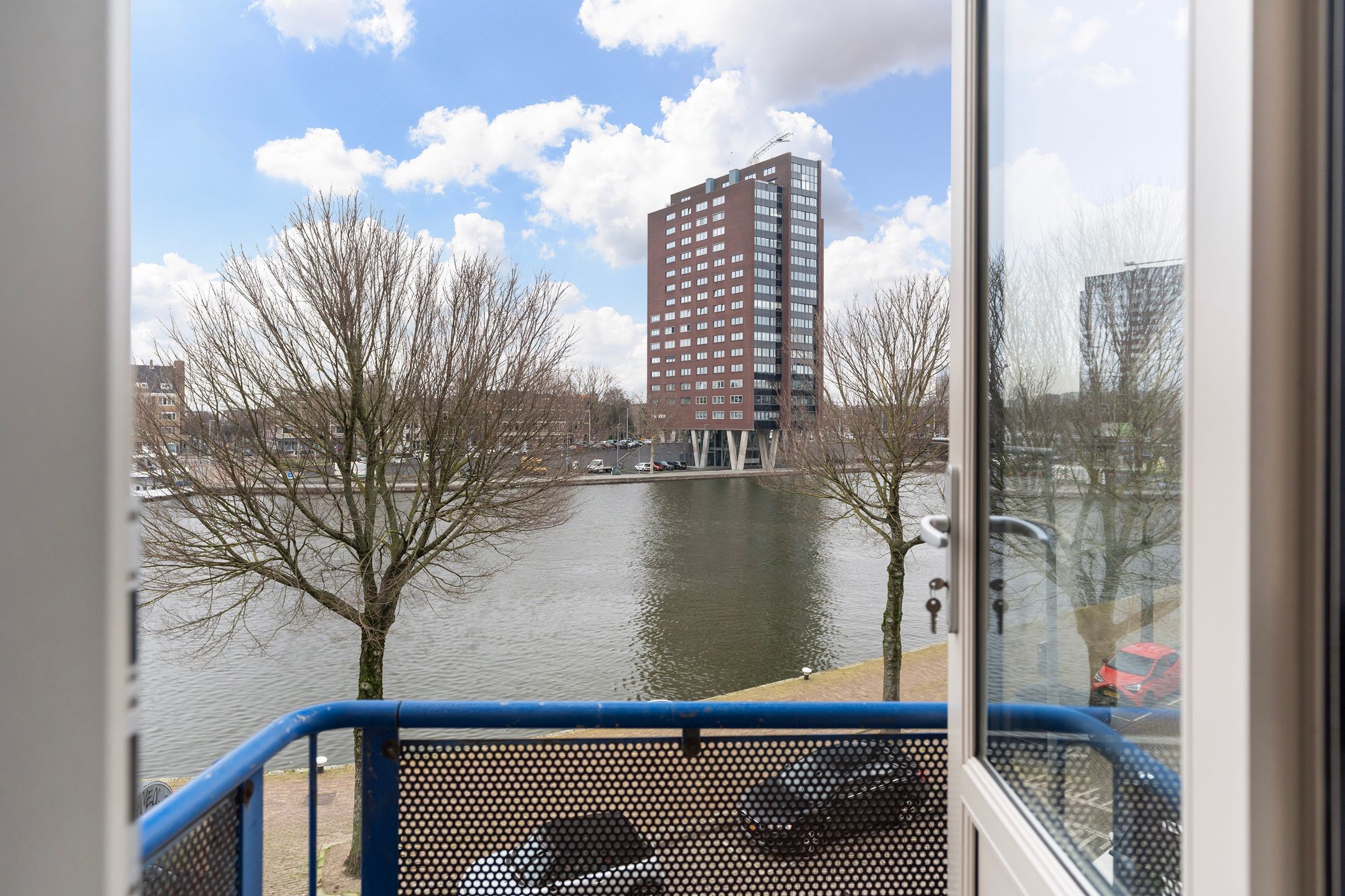 Foto 3 van Coolhaven 134-B