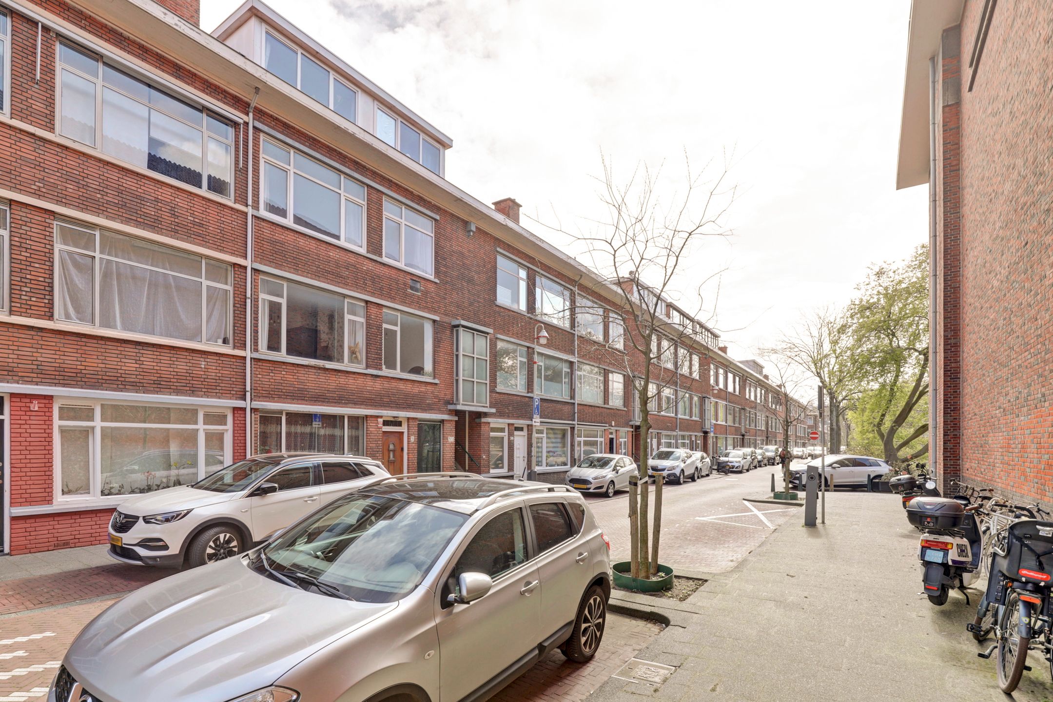 Foto 6 van Bragastraat 28