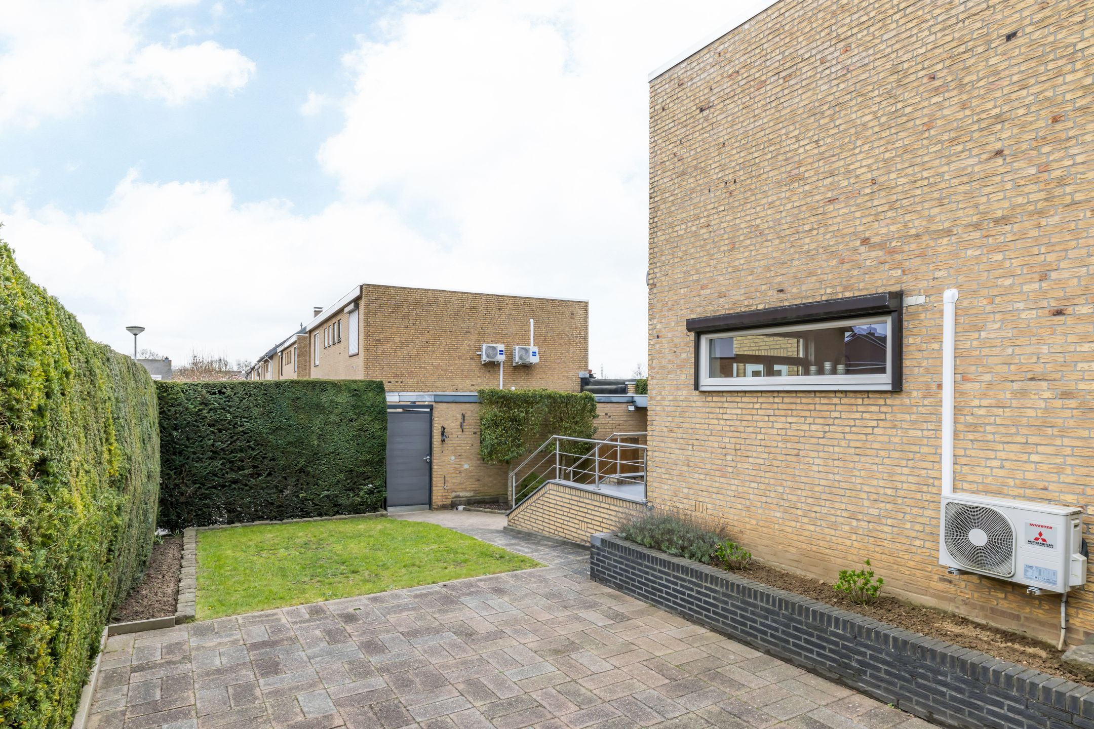 Foto 27 van Spoorstraat 14