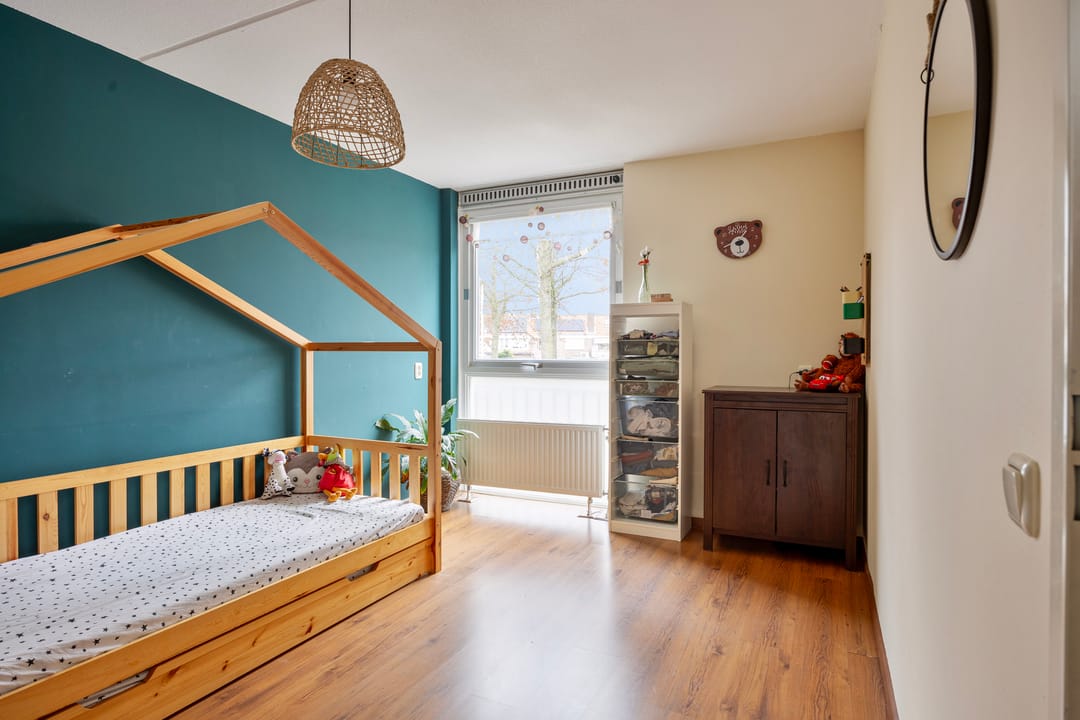 Spacious Family Home with Private South-Facing Garden and Energy Label A — 23