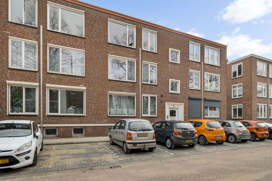 Photo 8 of Herenstraat 166