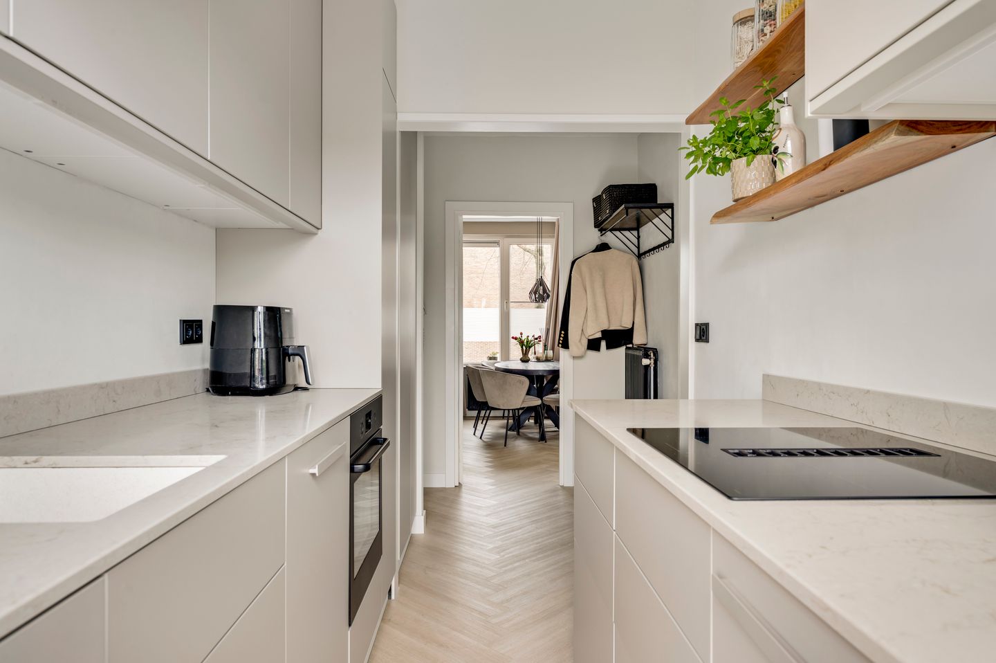 Photo 19 of Herenstraat 166