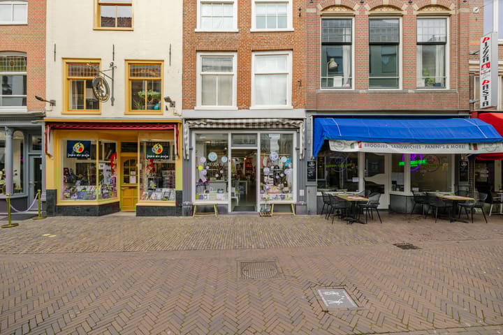 Kleine Houtstraat 6