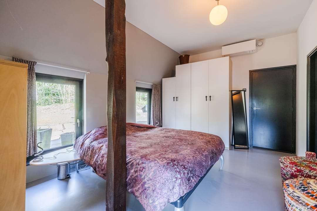 Thatched Farmhouse with Private Forest, Pool and Pond in Koekange — 26