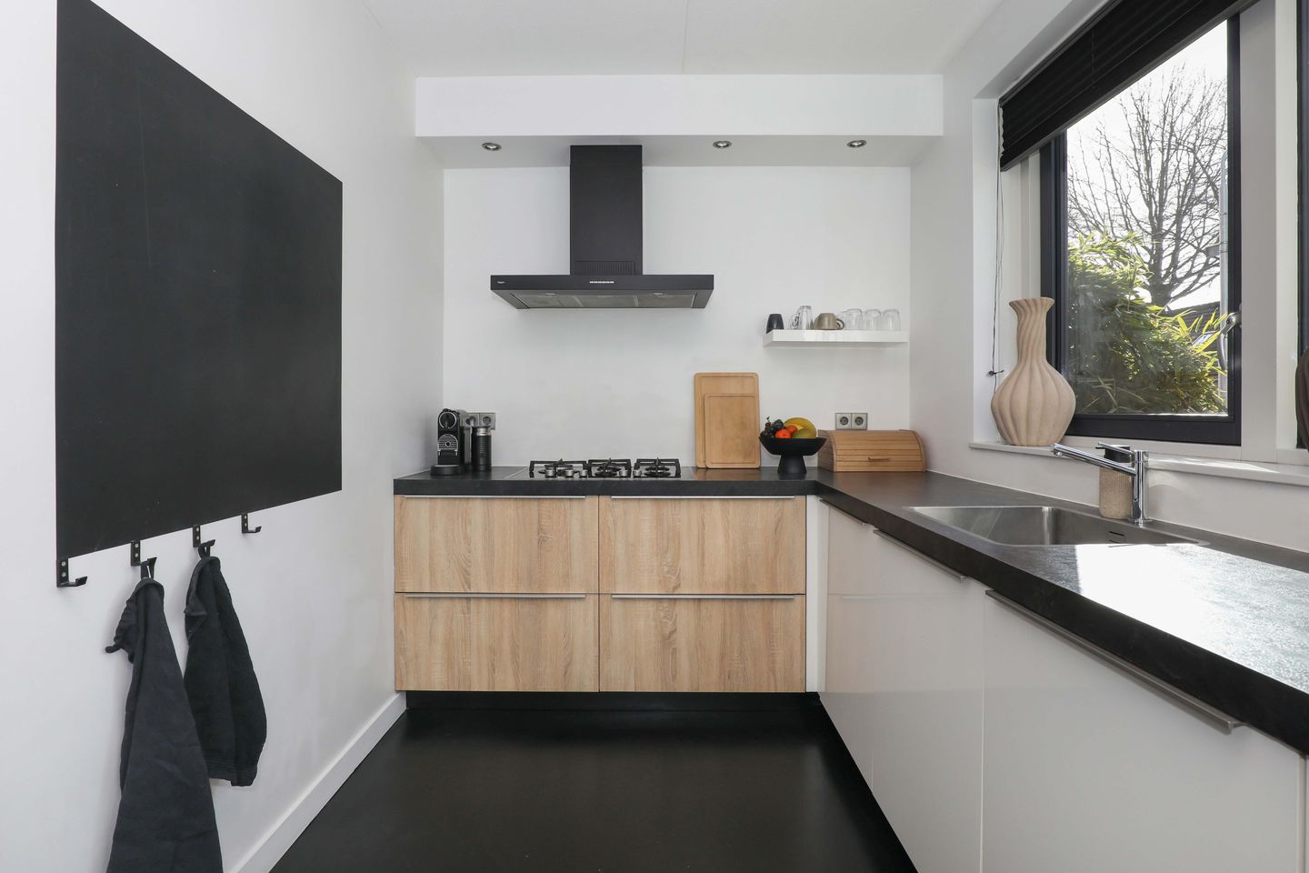 Foto 10 van Ambachtlaan 1-A