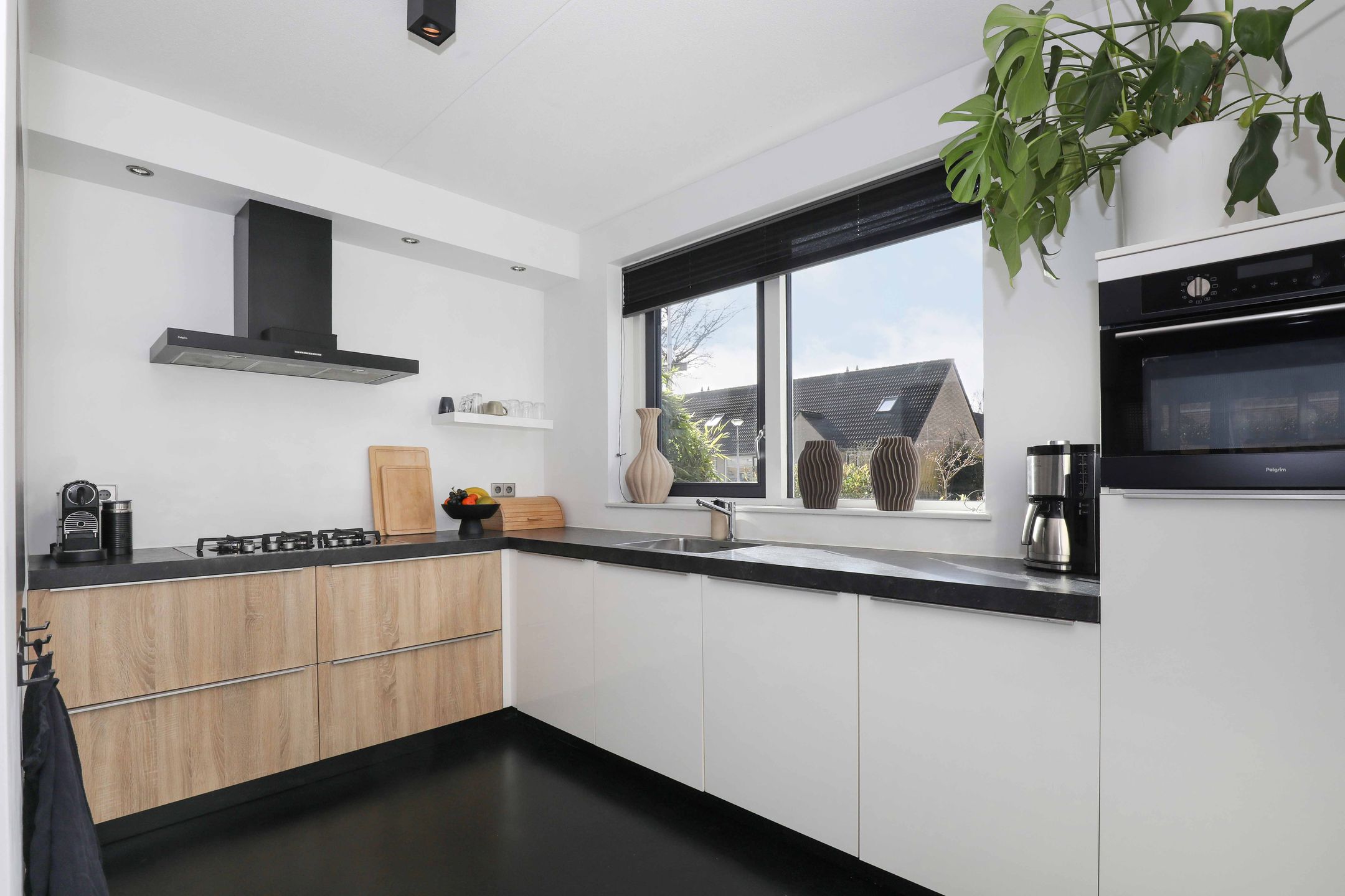 Foto 3 van Ambachtlaan 1-A