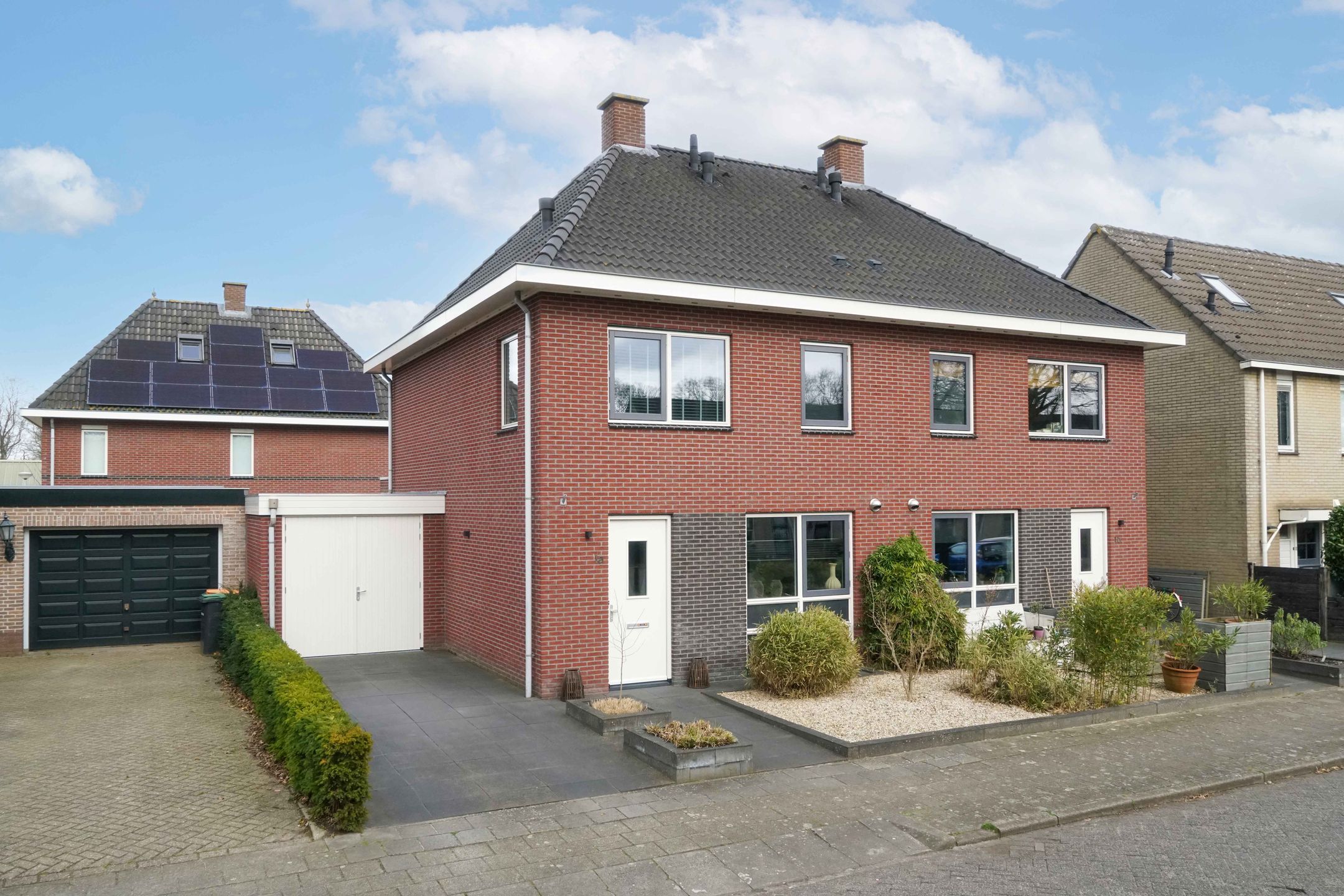 Foto 42 van Ambachtlaan 1-A