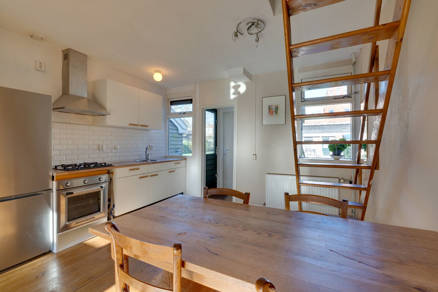 Foto 10 van Distelvoorstraat 37