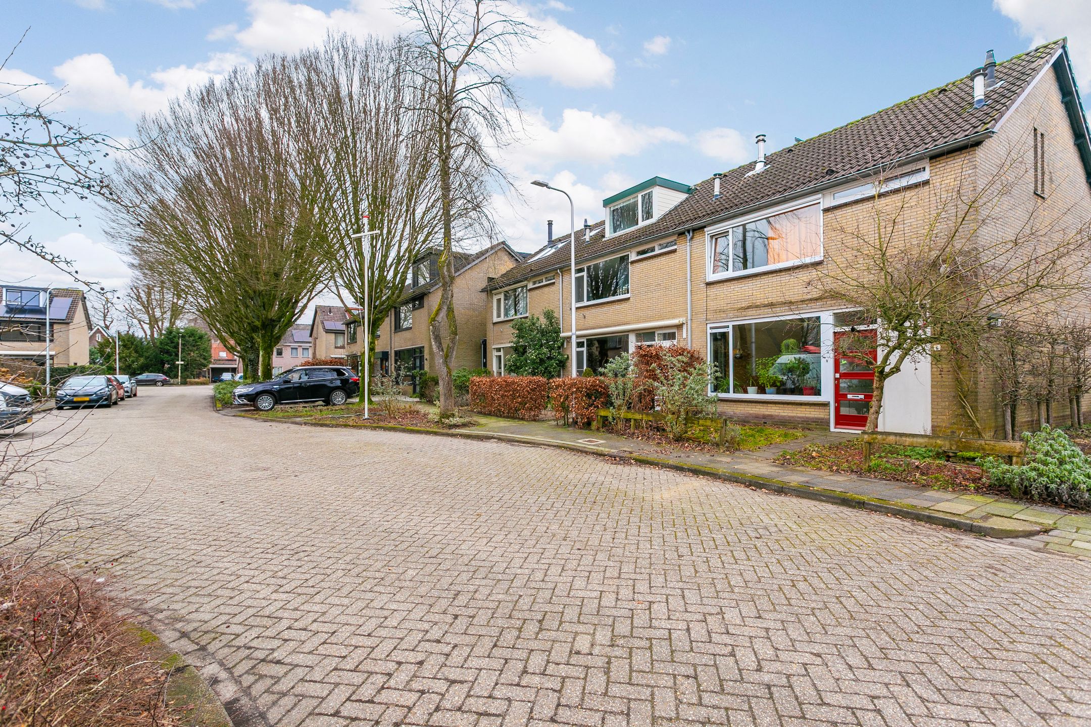 Foto 36 van De Beaufortweg 8