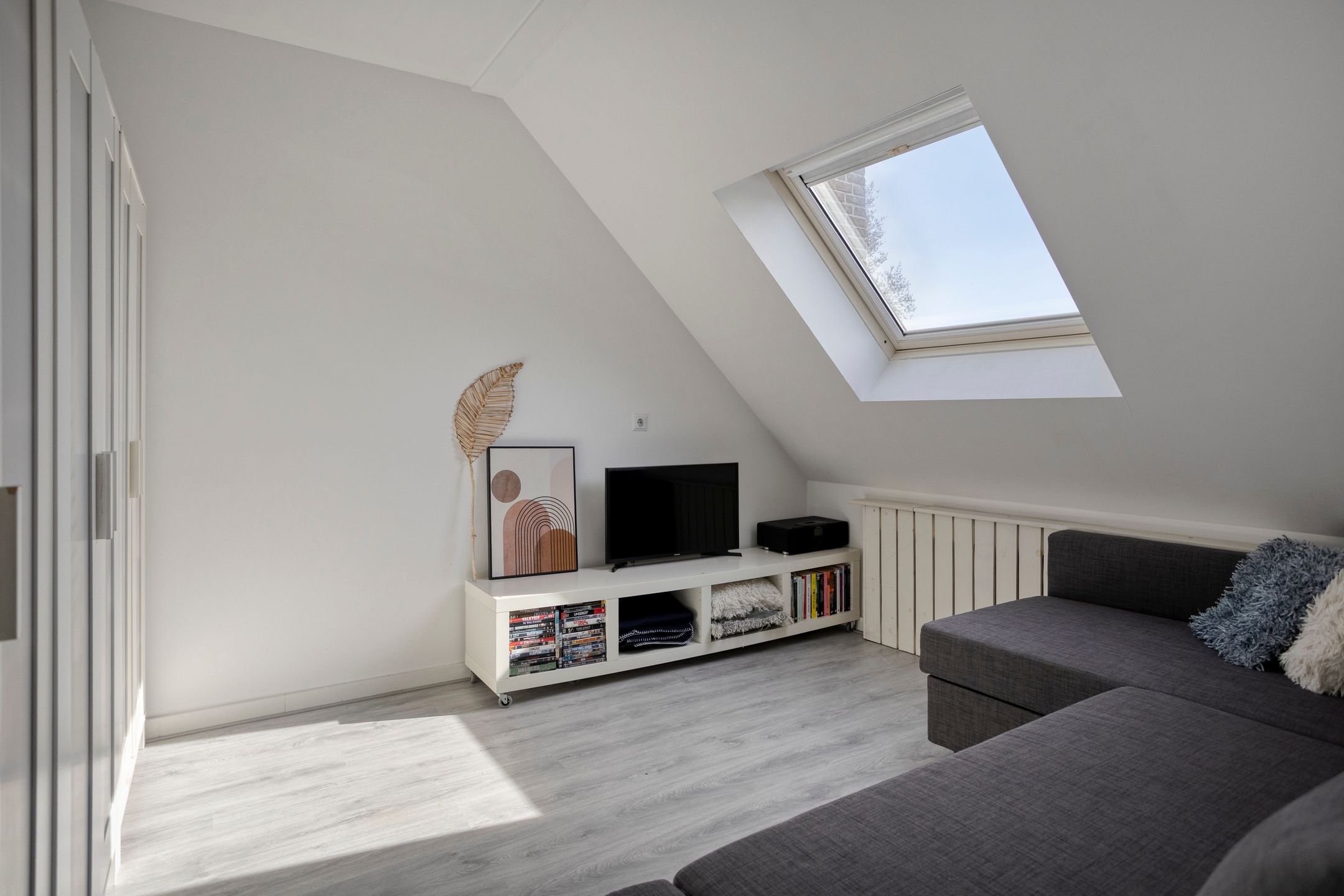 Move-in ready terraced house with sunny garden and private parking in Soest — 18