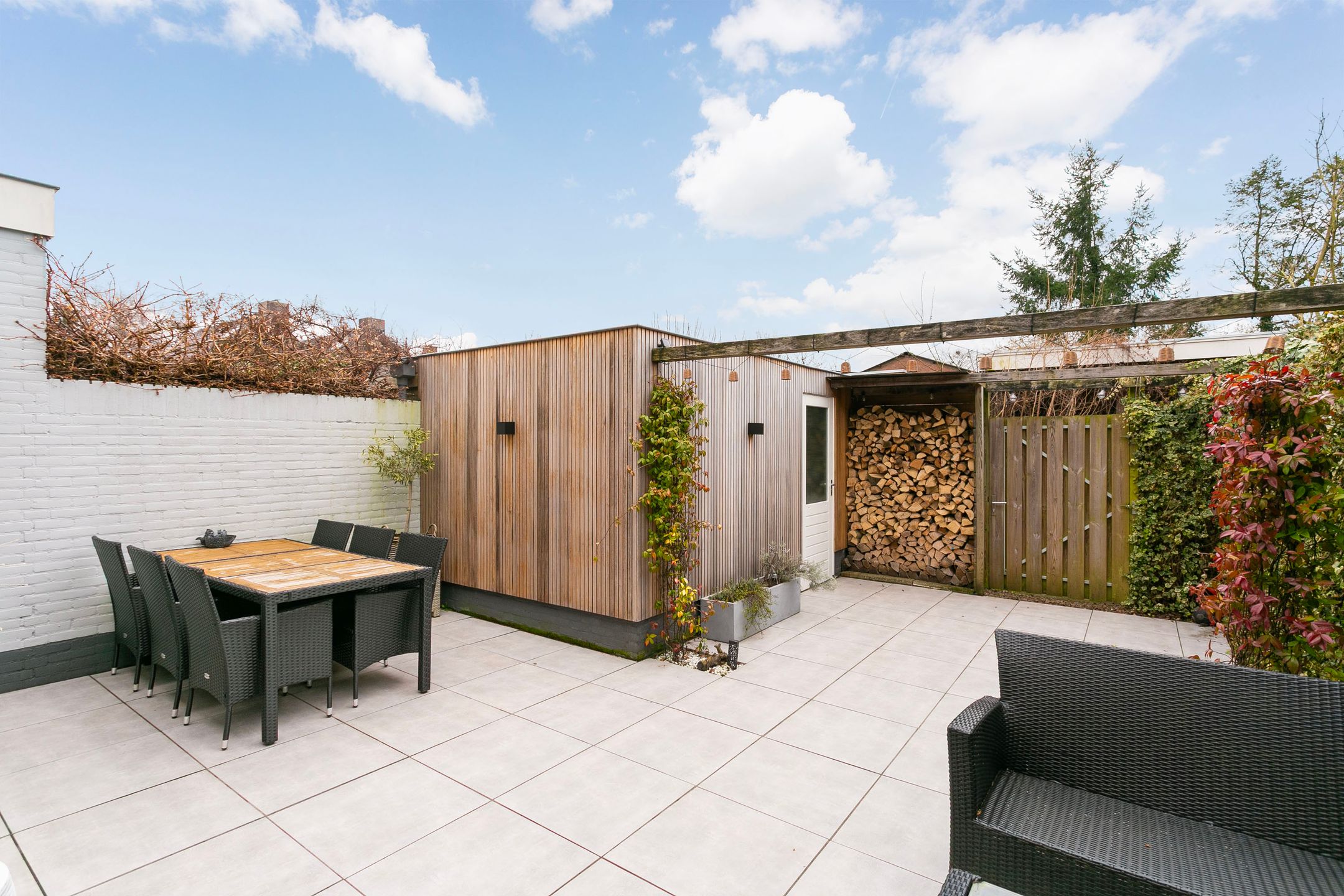 Foto 15 van De Beaufortweg 8