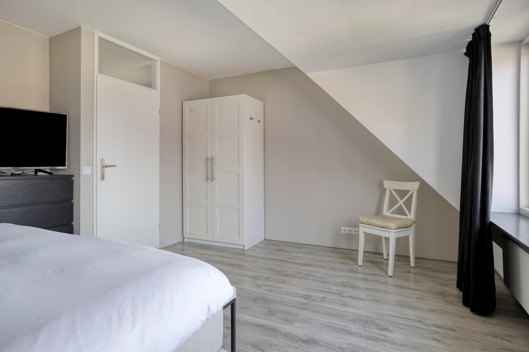 Move-in ready terraced house with sunny garden and private parking in Soest — 16