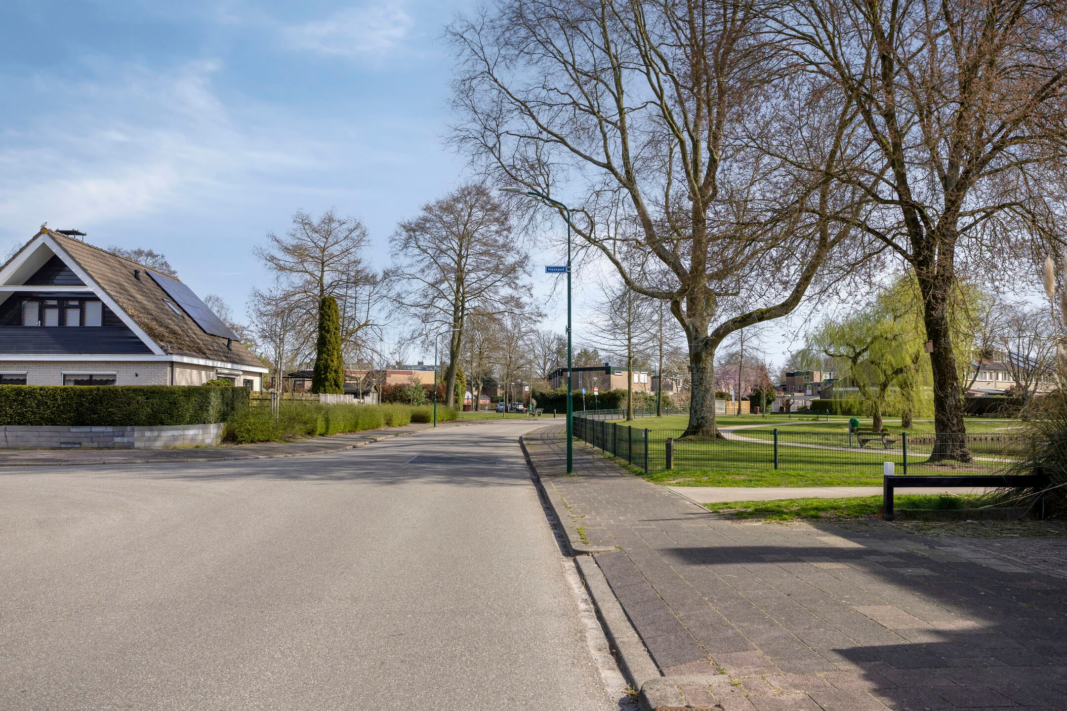 Move-in ready terraced house with sunny garden and private parking in Soest — 33