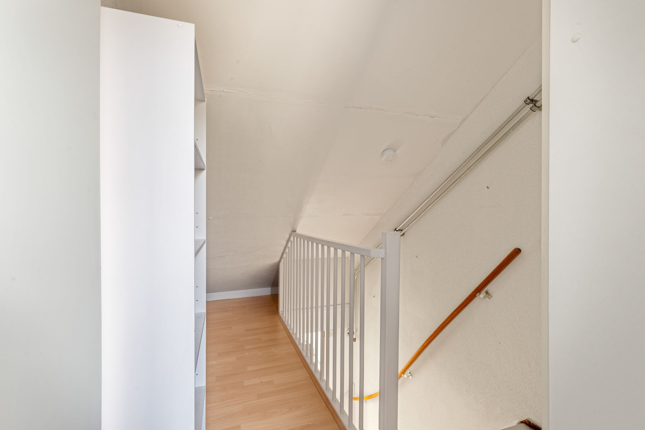 Age-Friendly Terraced Home with Garden Adjacent to Park in Hoofddorp — 24