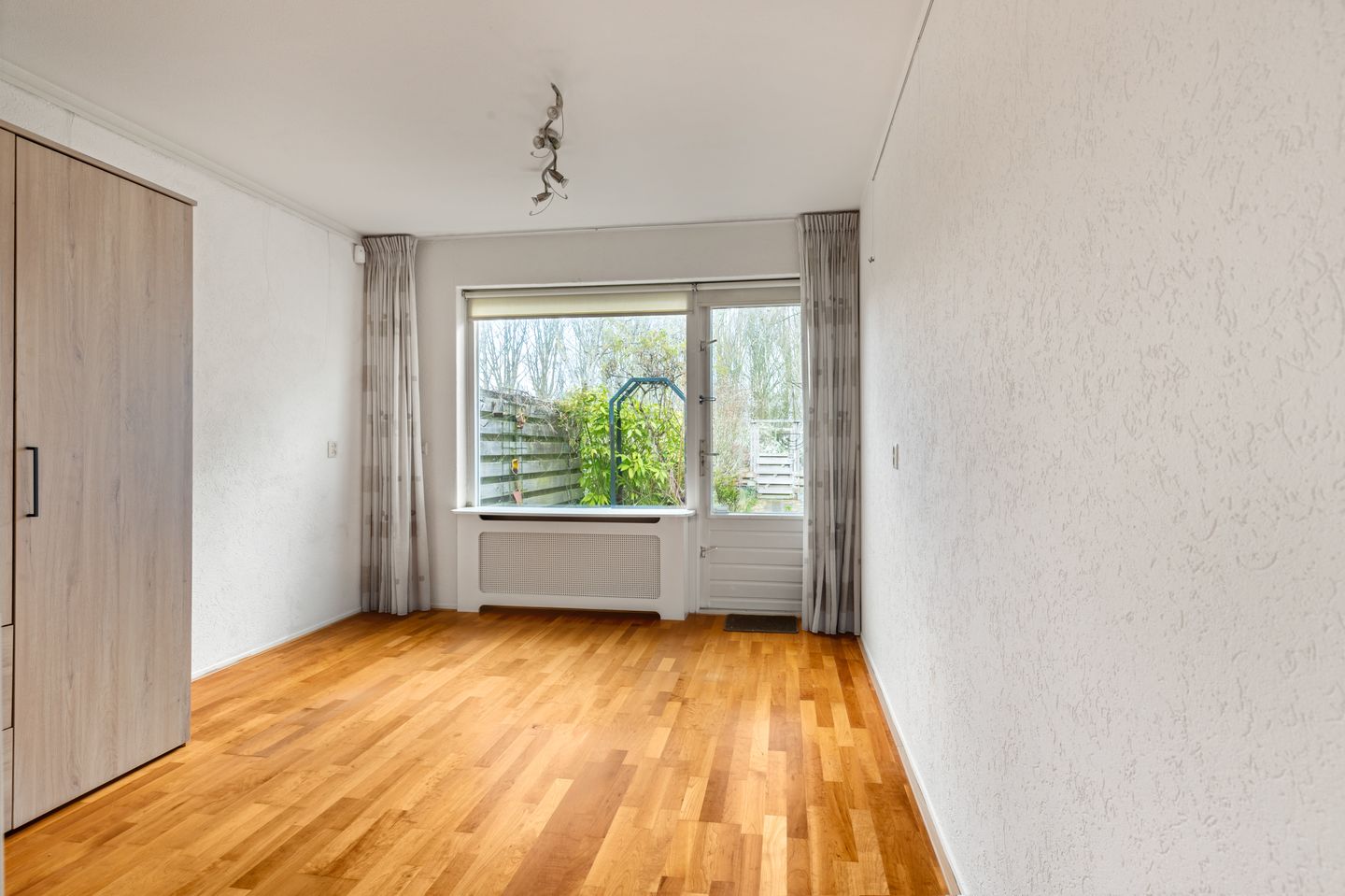 Age-Friendly Terraced Home with Garden Adjacent to Park in Hoofddorp — 14