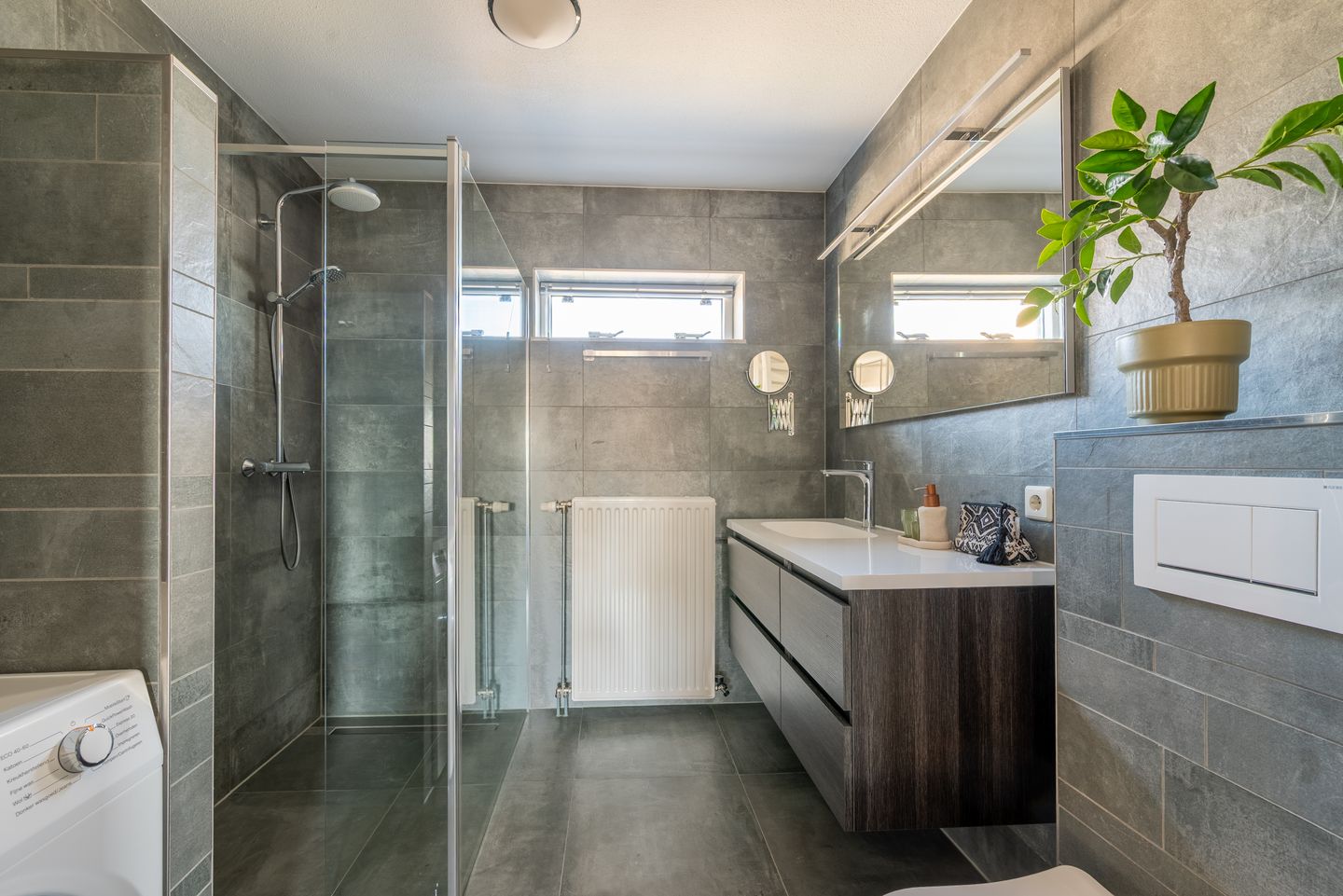 Foto 14 van Esdoornlaan 1-A