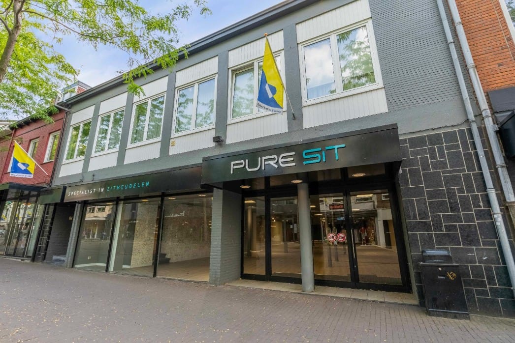 View photo 1 of Kloosterstraat 21