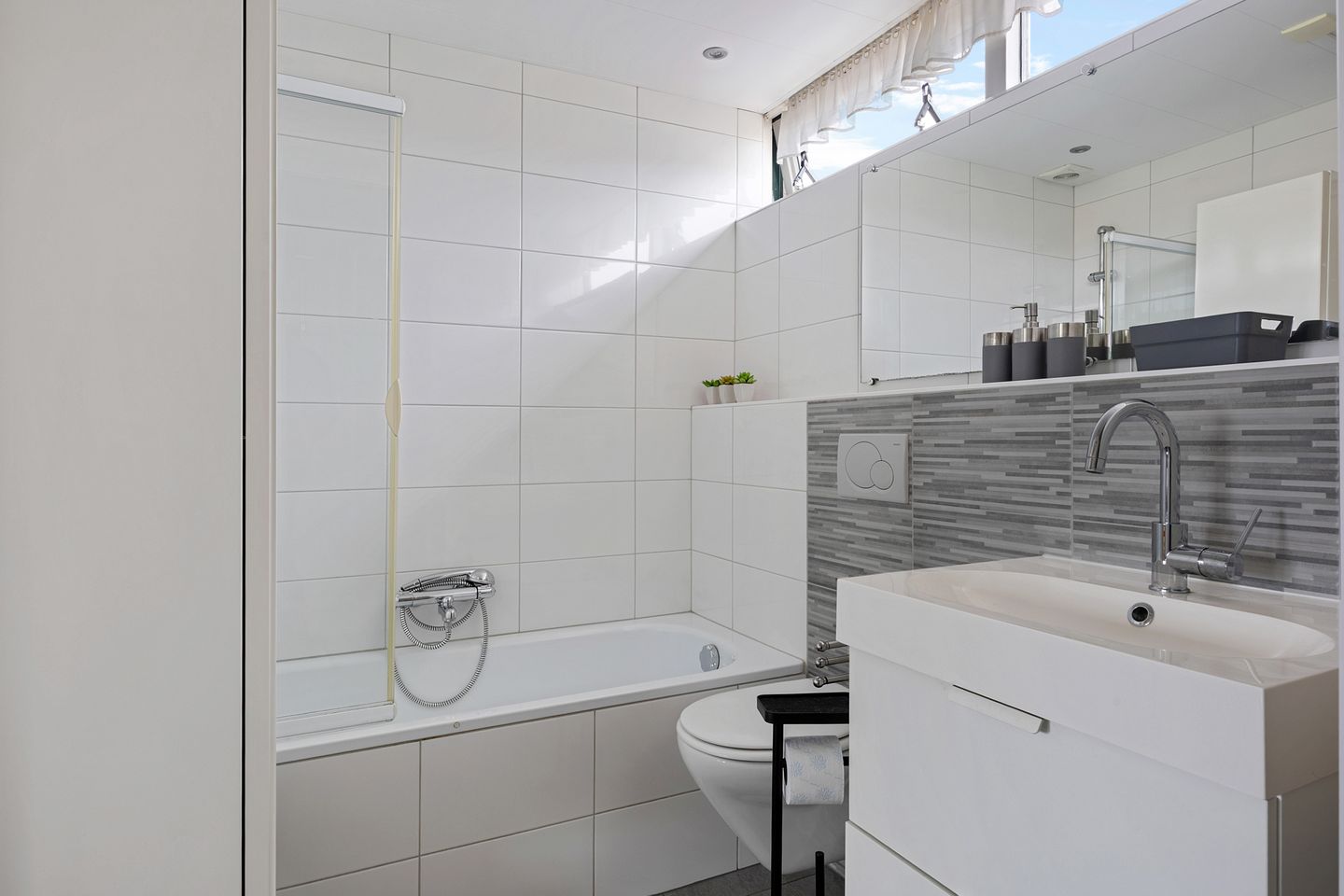 Foto 4 van Haersterstraat 9