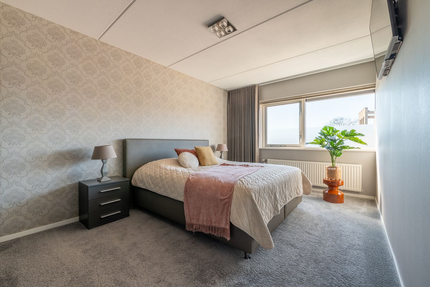 Foto 10 van Esdoornlaan 1-A