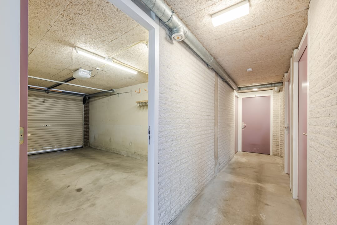 Photo 31 of De Maaier 117