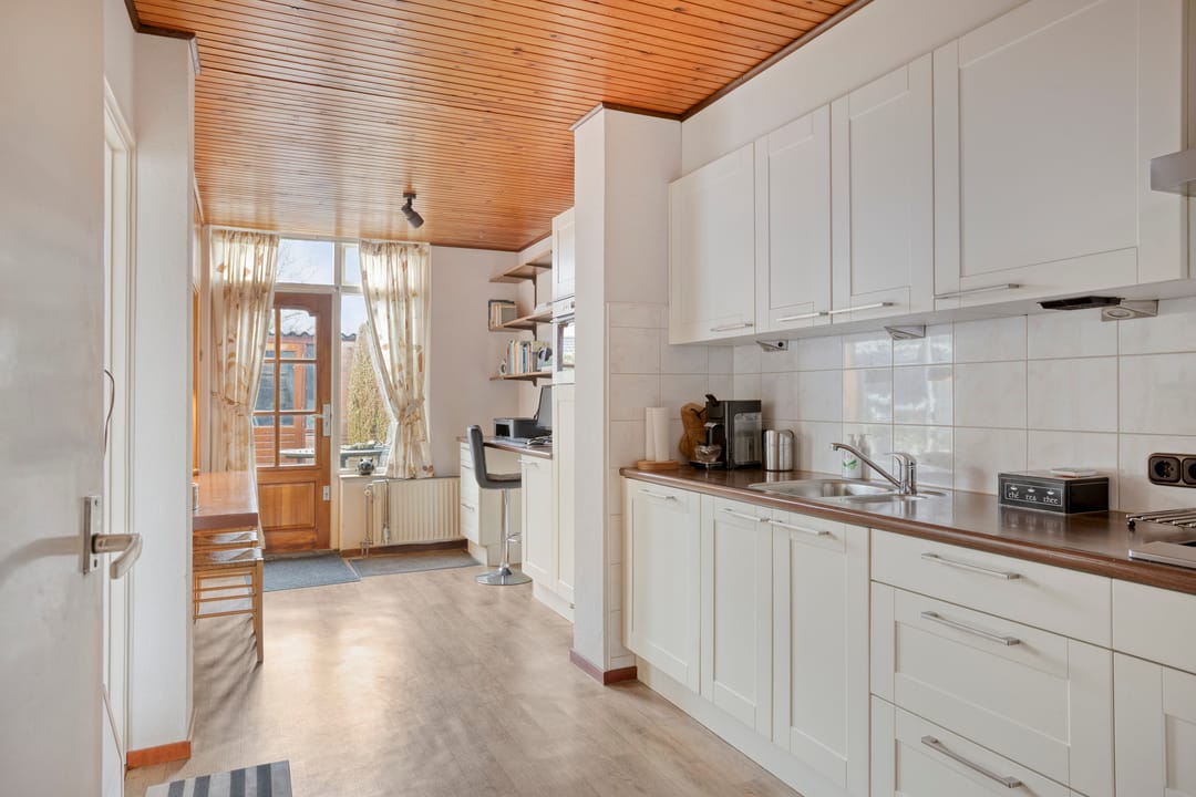 Photo 7 of Voorlandseweg 25