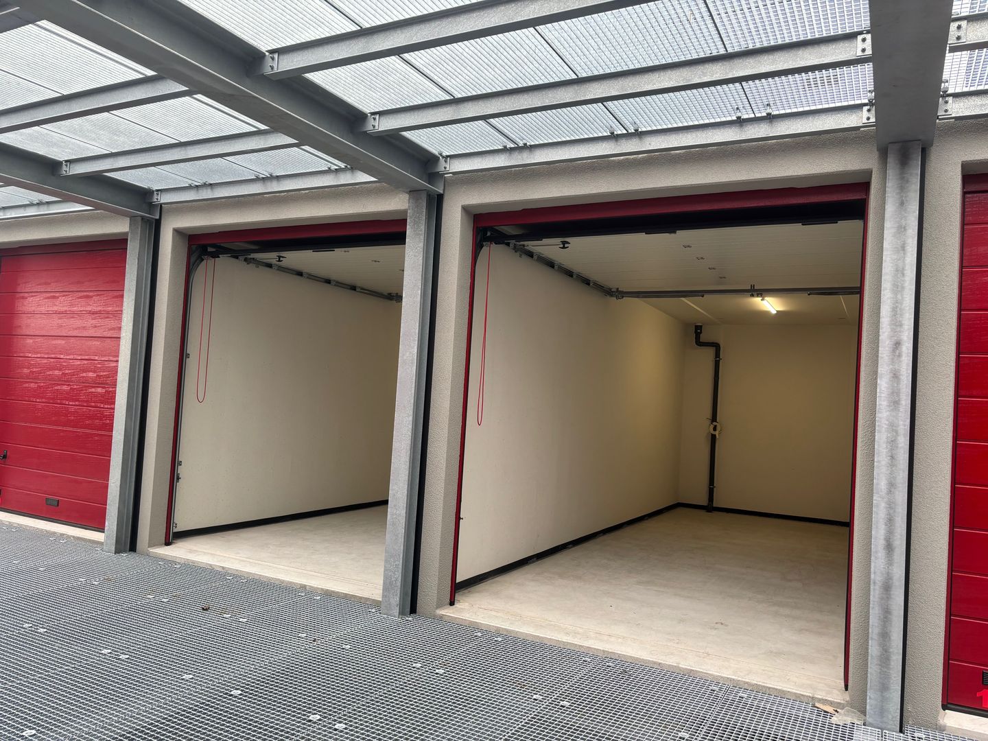 Bekijk foto 2 van Populierendreef 970