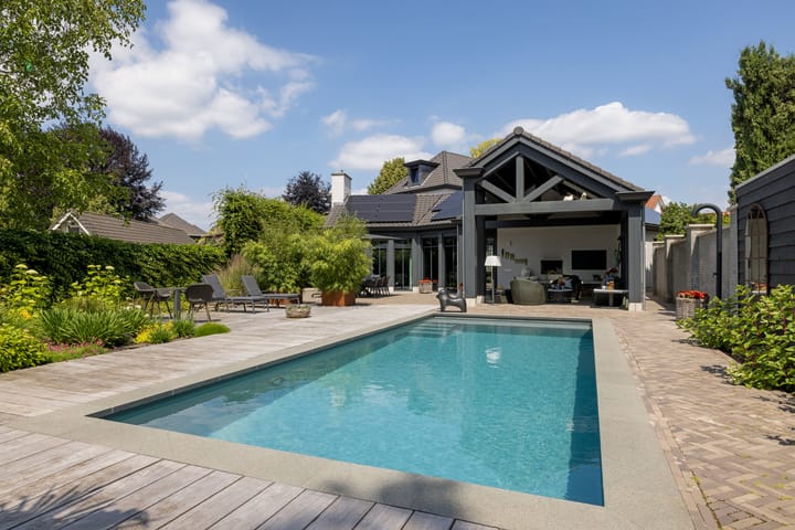 Photo 2 of Geldropseweg 56