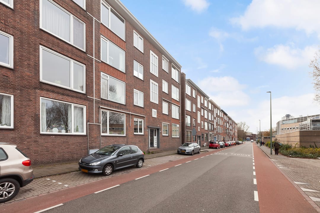 Foto 22 van Delftseveerweg 27-B