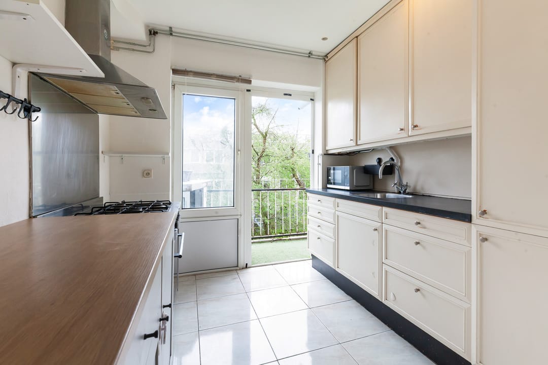 Foto 11 van Delftseveerweg 27-B