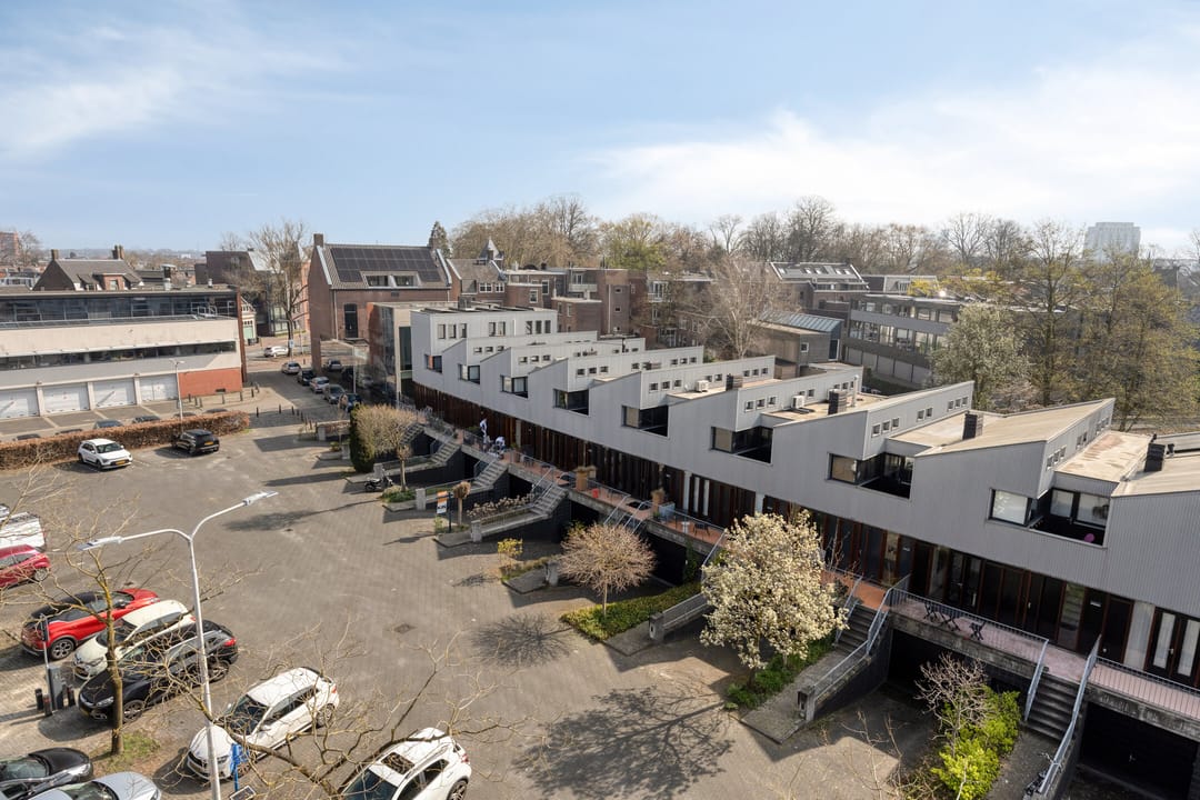 Photo 31 of Mr. J.H. de Pontplein 69