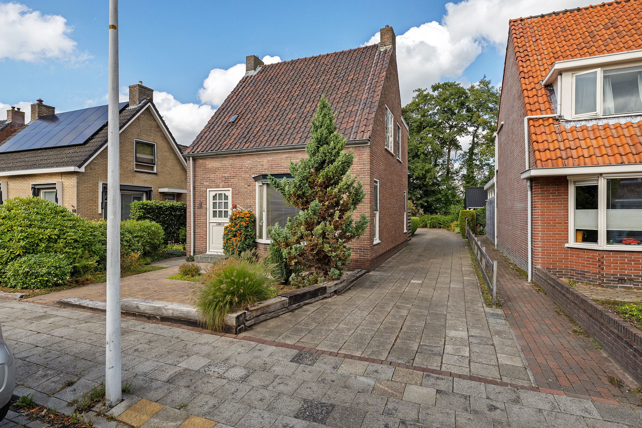 Photo 6 of Bruinsslotstraat 56
