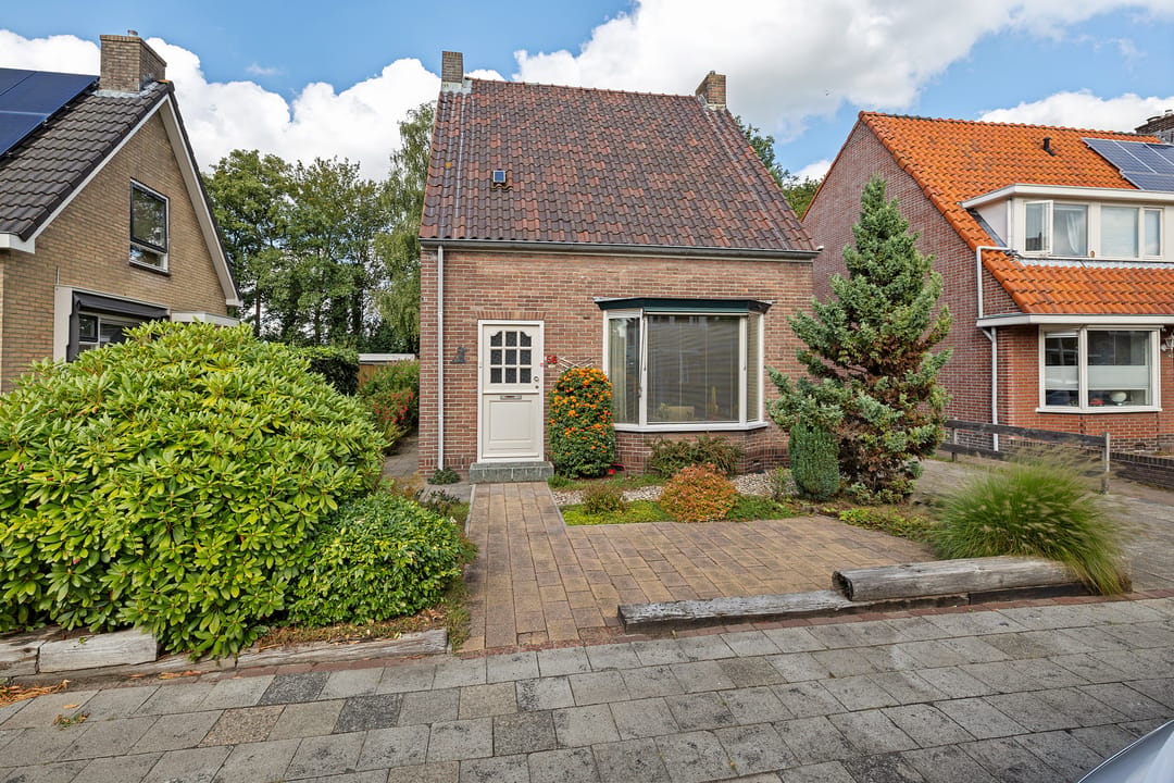 Photo 7 of Bruinsslotstraat 56