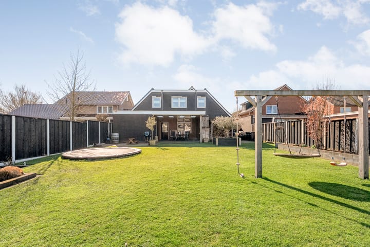 Photo 3 of Pastoor Brandtsstraat 9