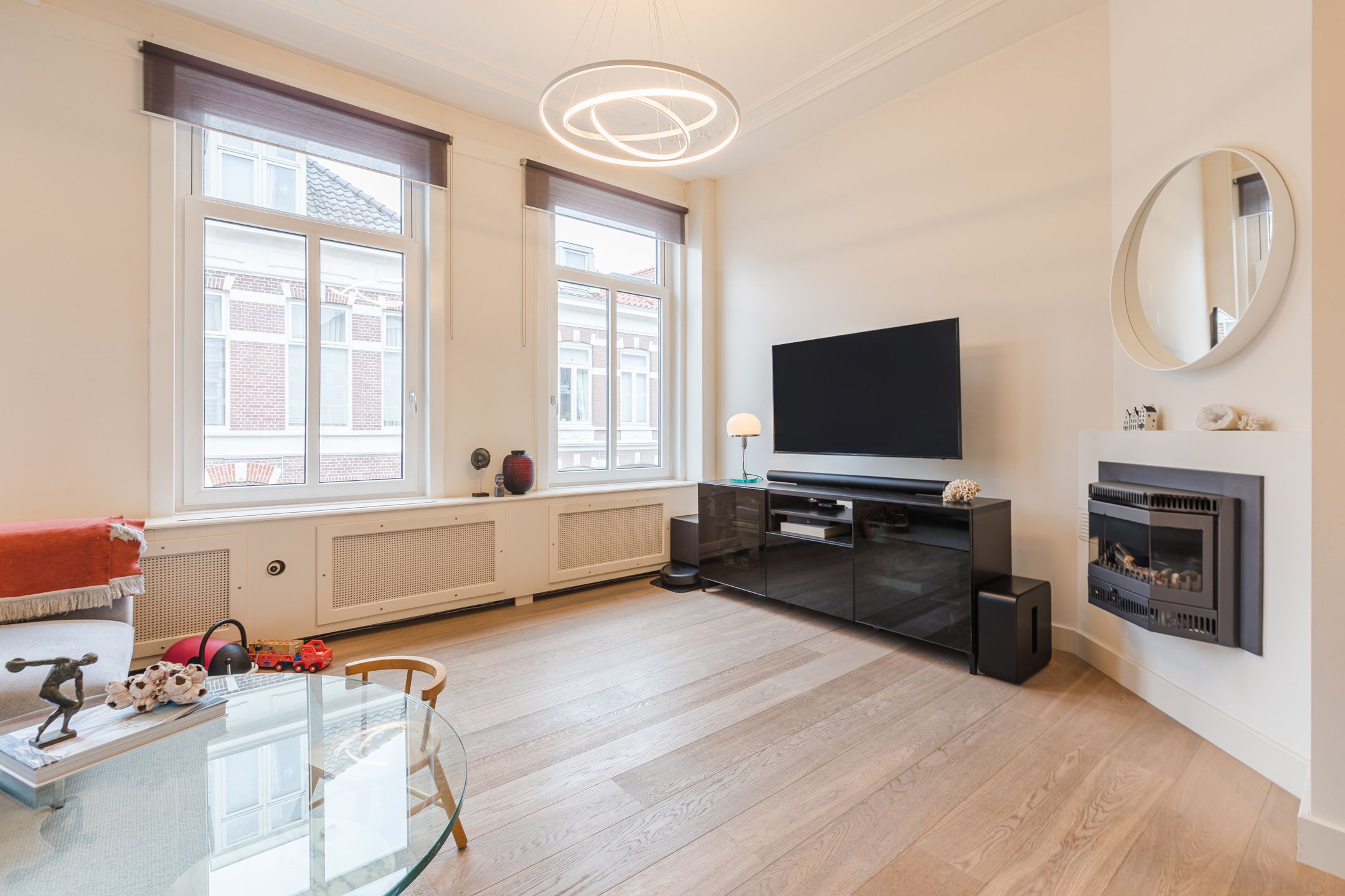 Photo 6 of Hugo de Grootstraat 18