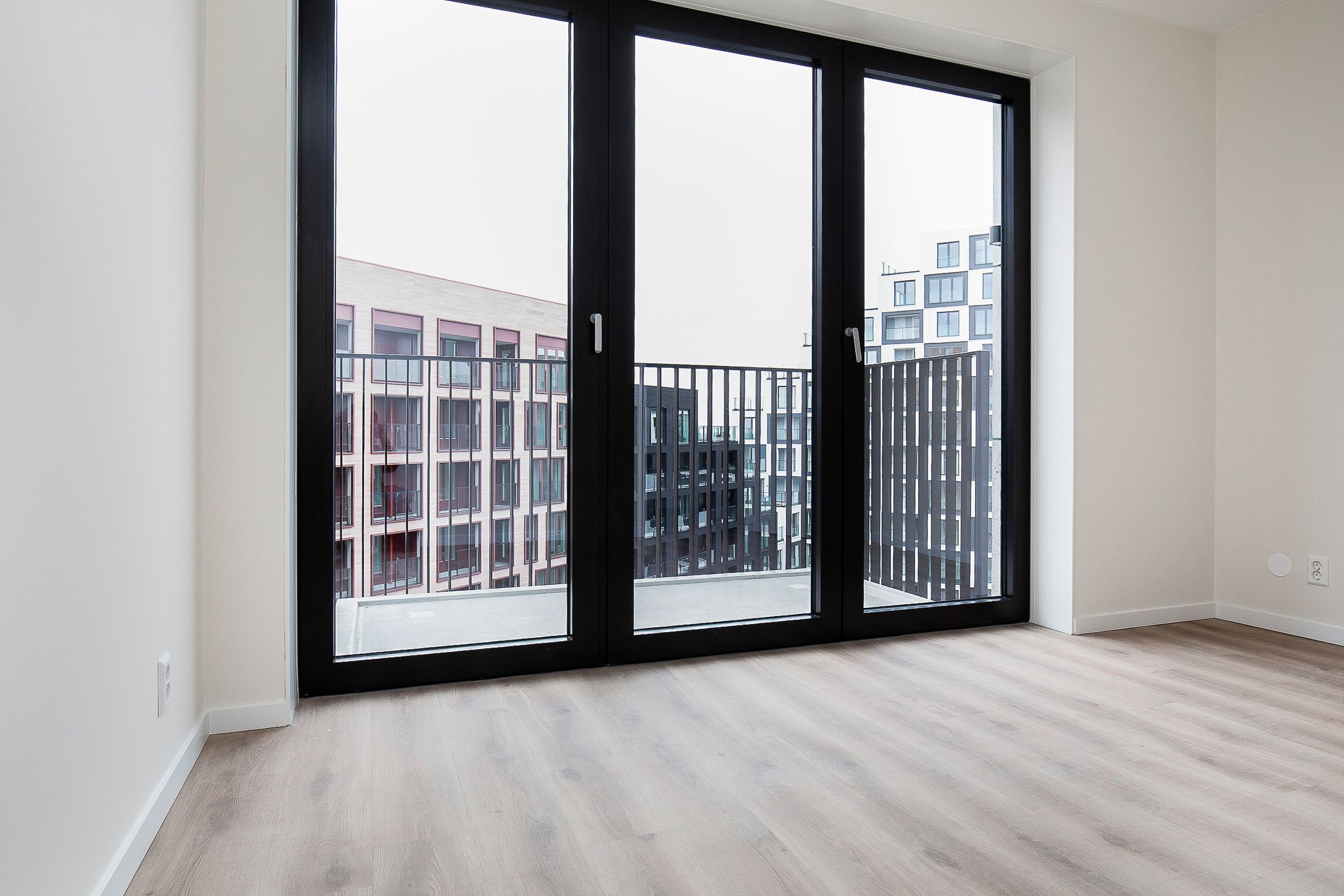 Modern 3-Room Apartment in Hyde Park Hoofddorp with Balcony — 12