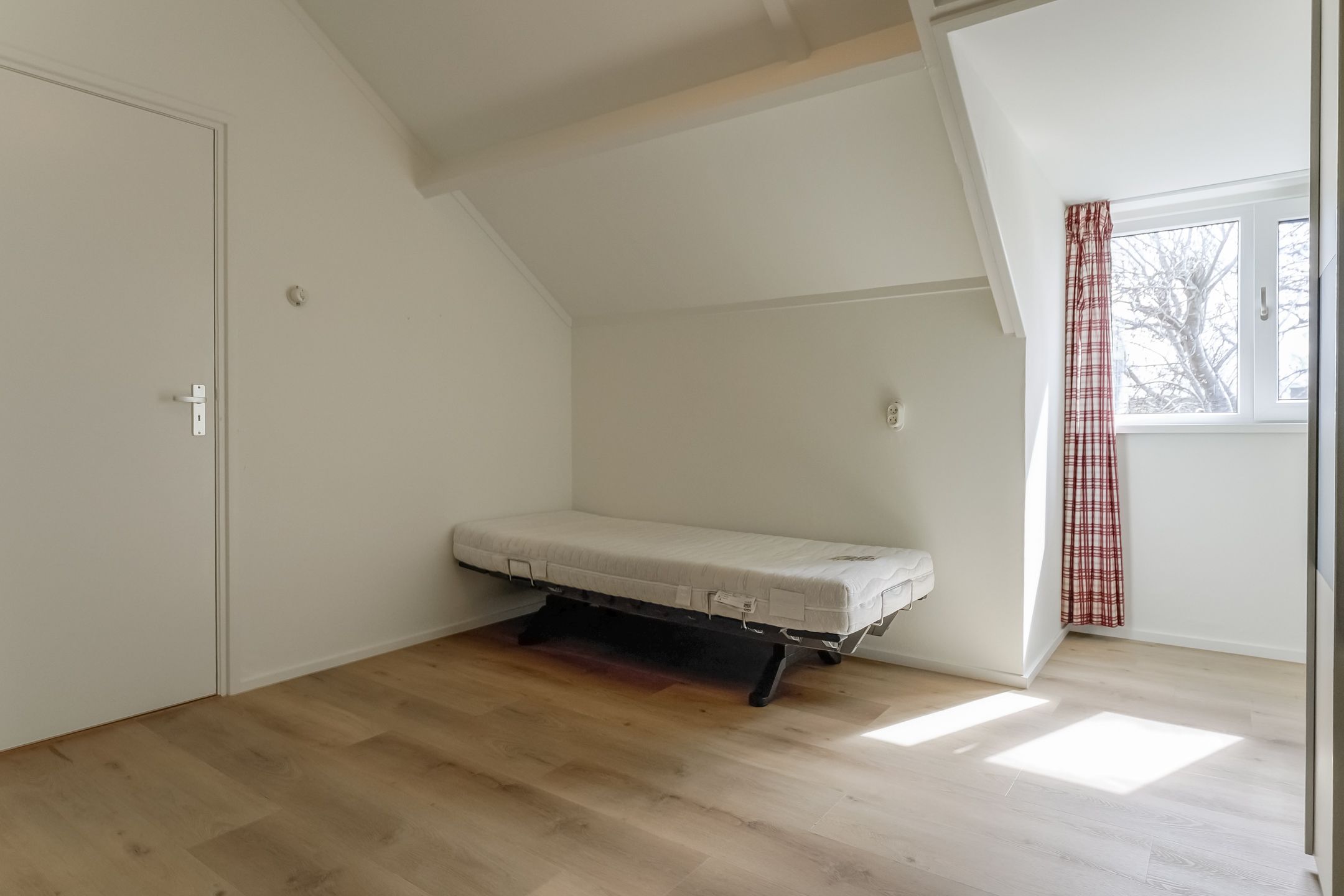 Foto 39 van Graaf Willemstraat 15