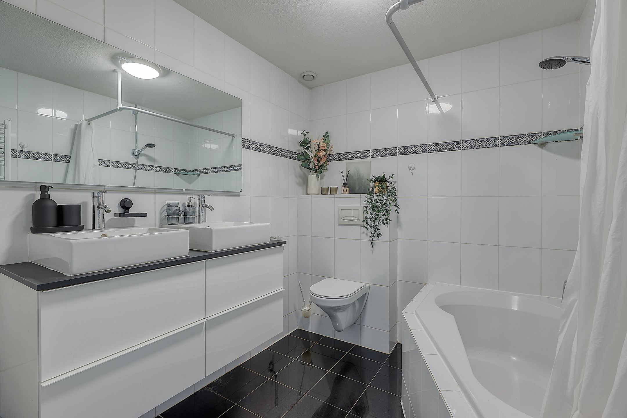 Photo 15 of Tom Navislaan 42