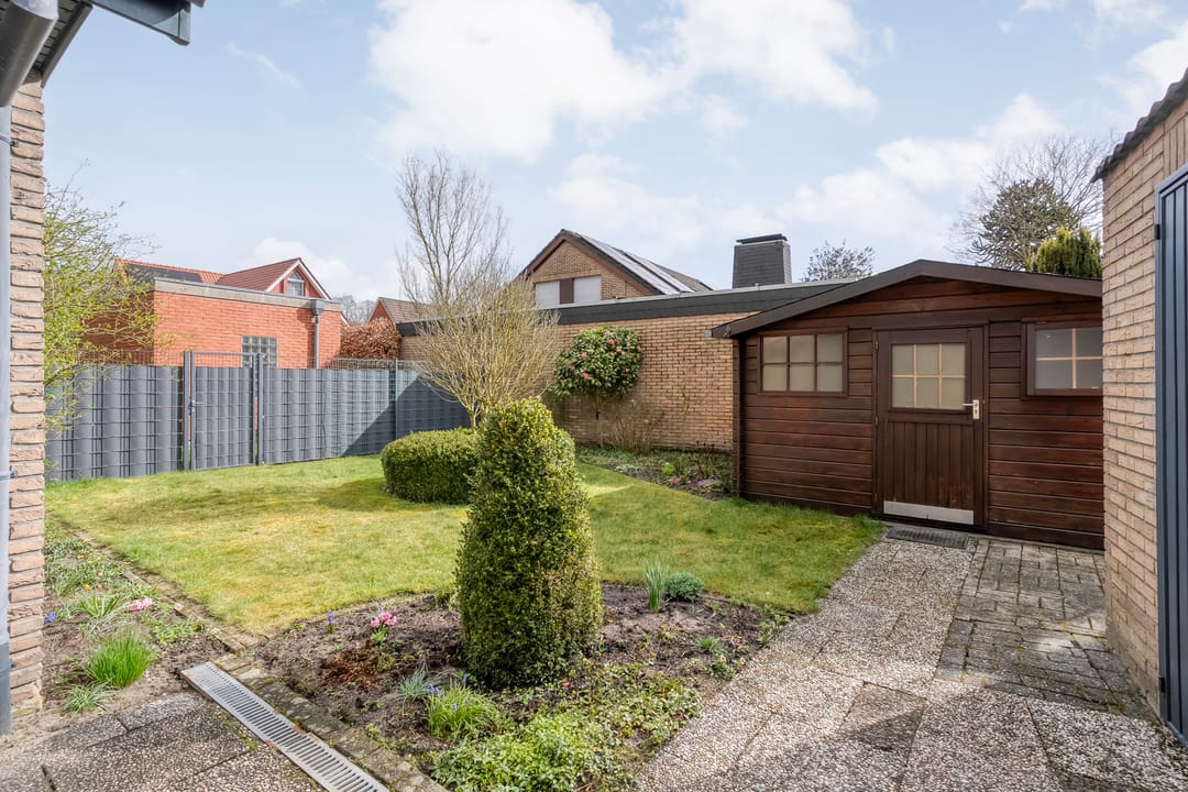 Energy-efficient semi-bungalow in quiet residential area near Dutch border — 28