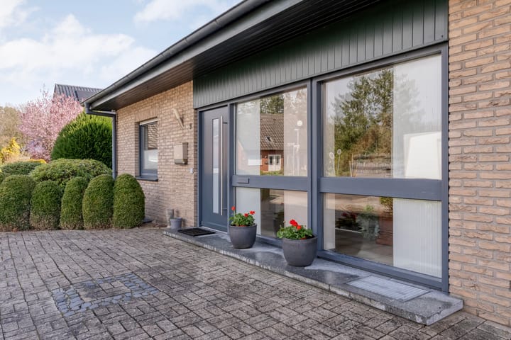 Foto 4 van Eichenstraße 9