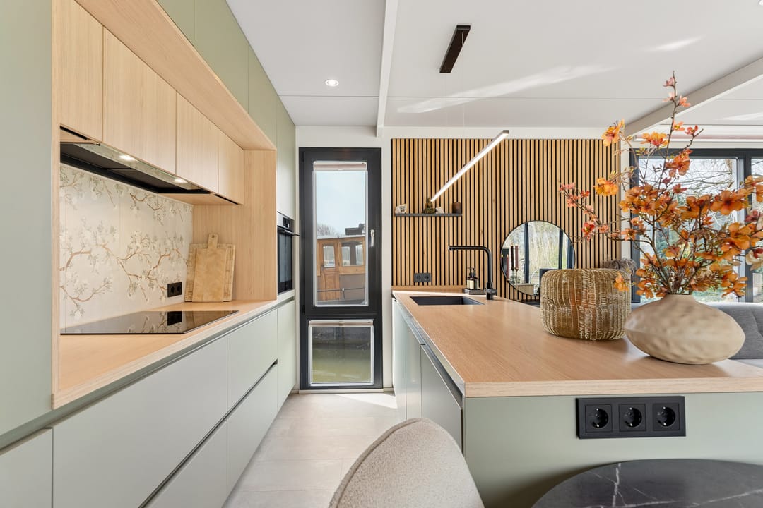 Luxury Sustainable Water Living in a 2024 HT-Lofts Houseboat — 16