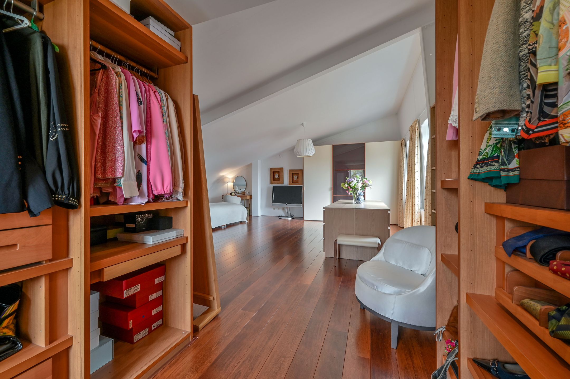 Foto 42 van Adriaan Willaertweg 4