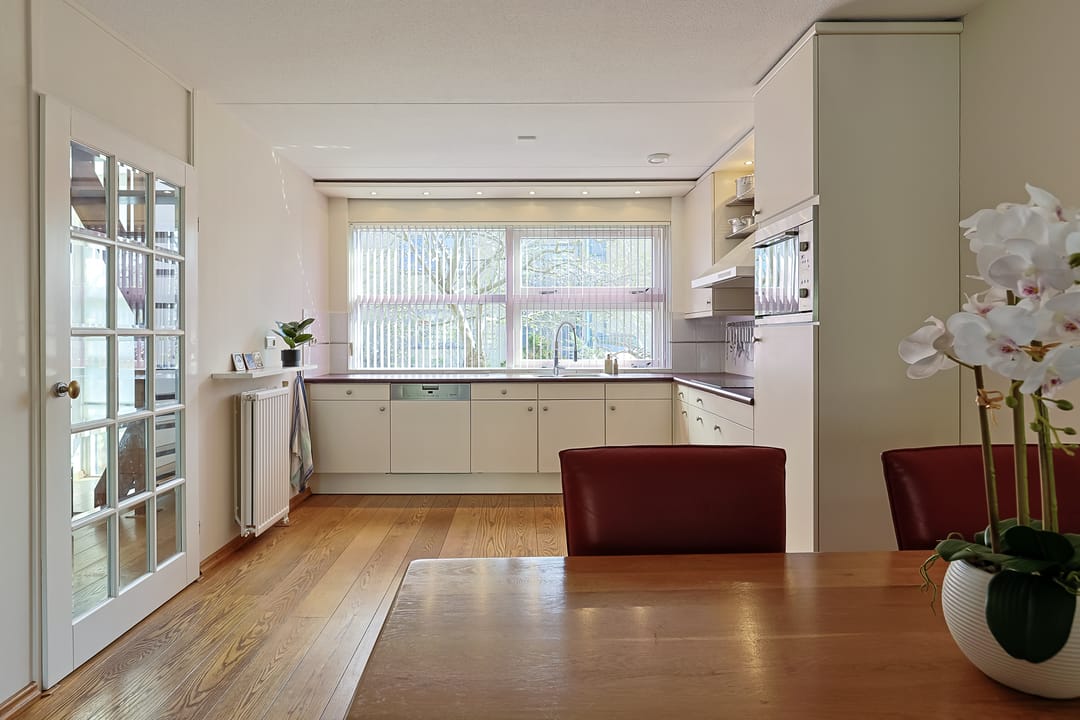 Photo 16 of Nepalstraat 43