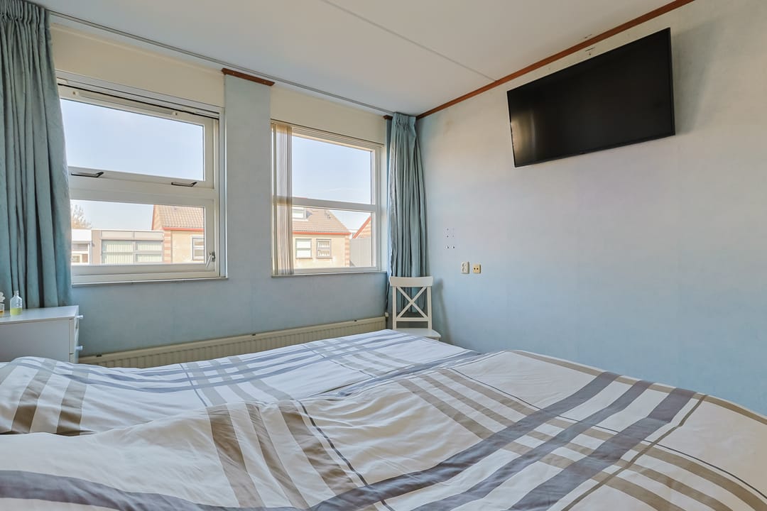 Photo 22 of Nepalstraat 43