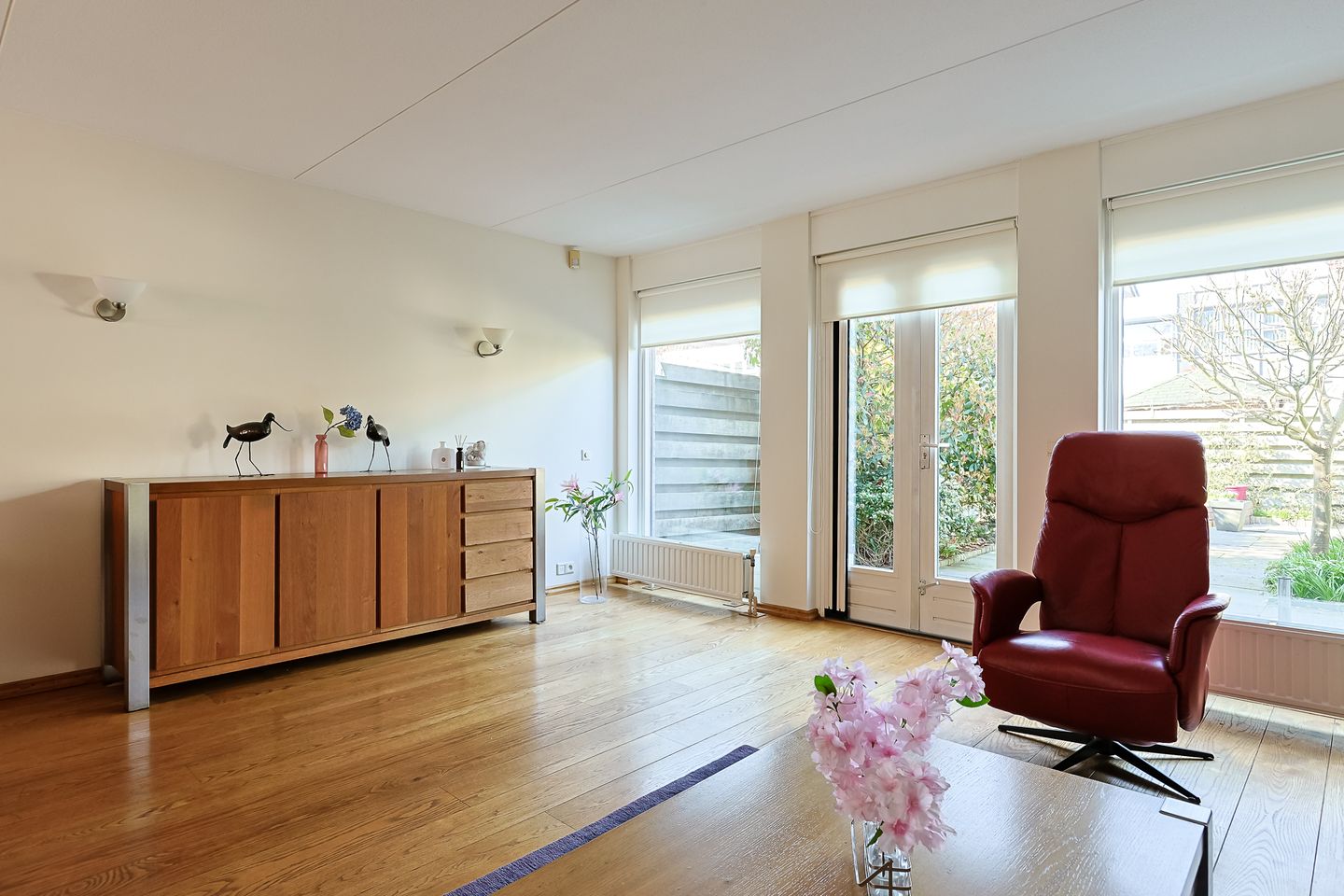 Photo 14 of Nepalstraat 43