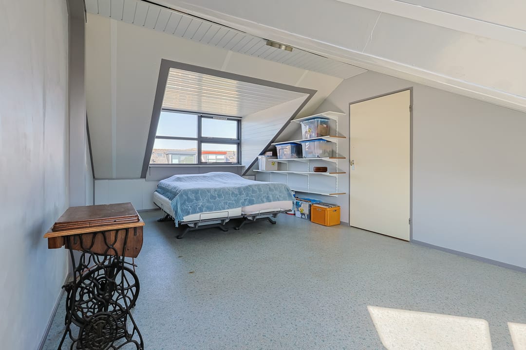 Photo 38 of Nepalstraat 43